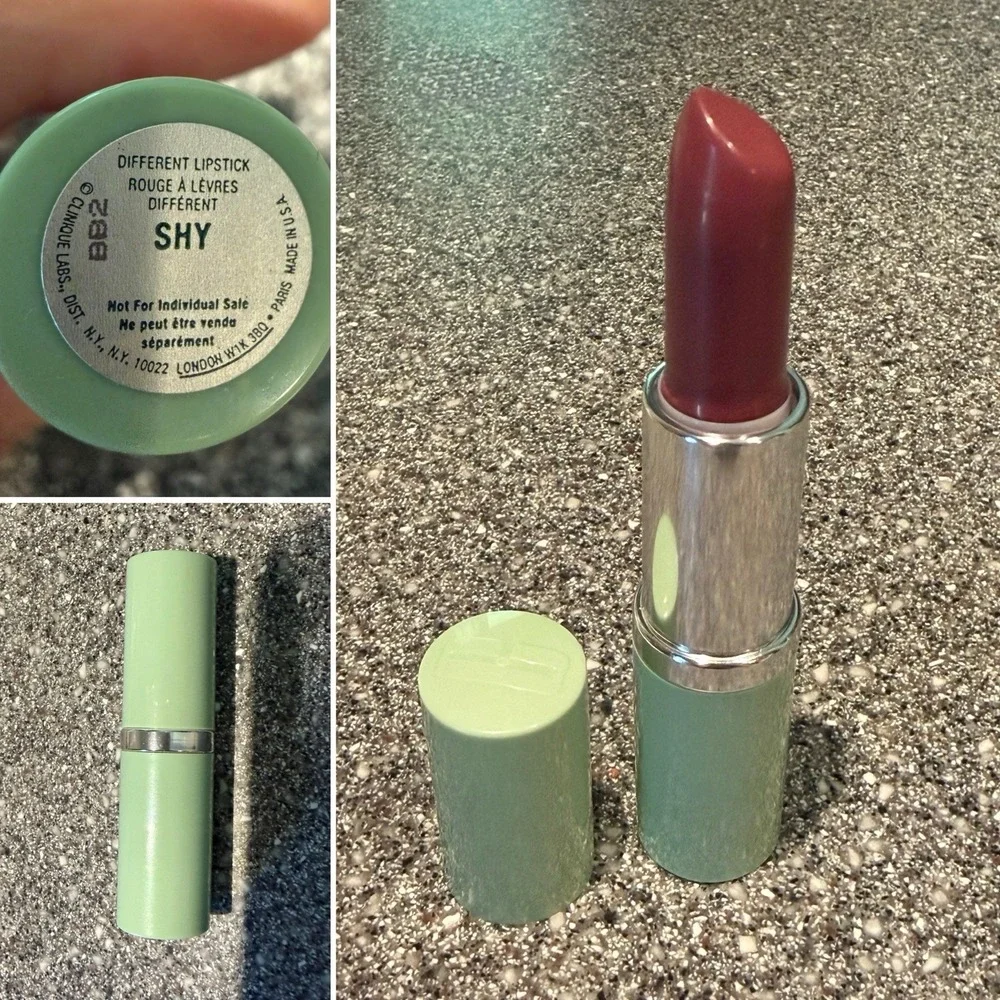 Clinique Different Lipstick Shy Green Tube NWOB